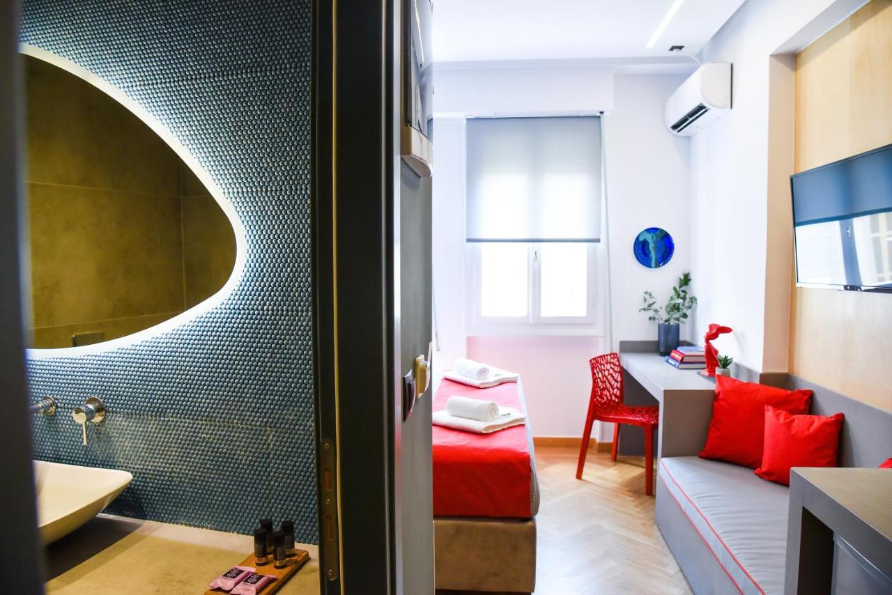 Central44 Lol Budget Room @Ermou Street Atenas Exterior foto